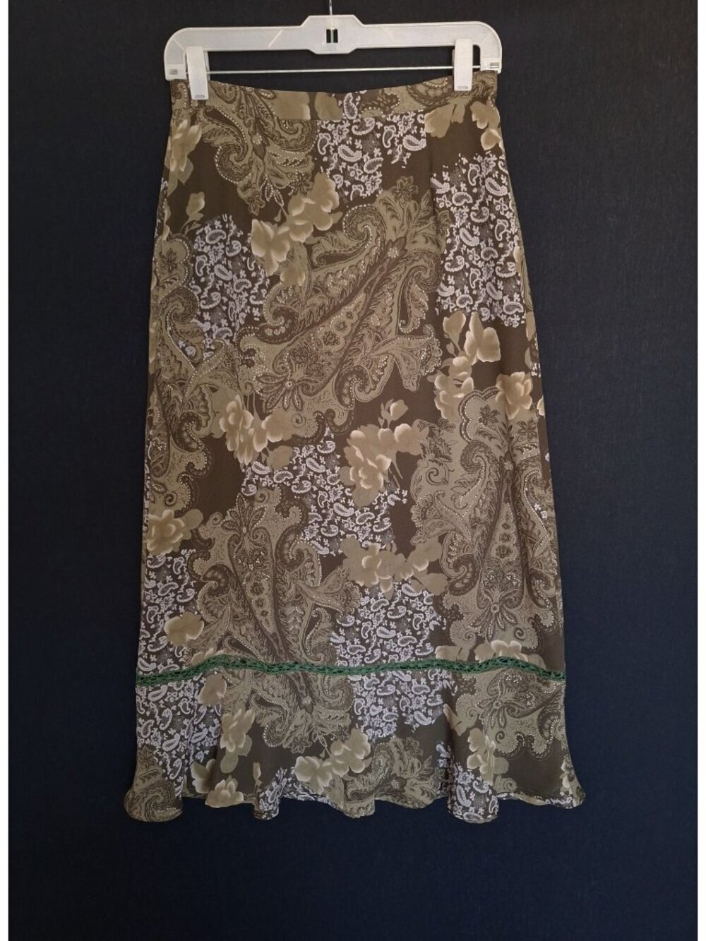 💙 Sag Harbor Paisley Floral Midi Skirt Green Tan Size 8 Boho Y2K 2000s Retro